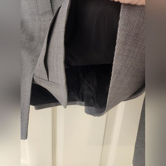 Boss by Hugo Boss 14 HerringboneGray 100% WOOL Pockets Buttons Down Women Blazer - Picture 9 of 13